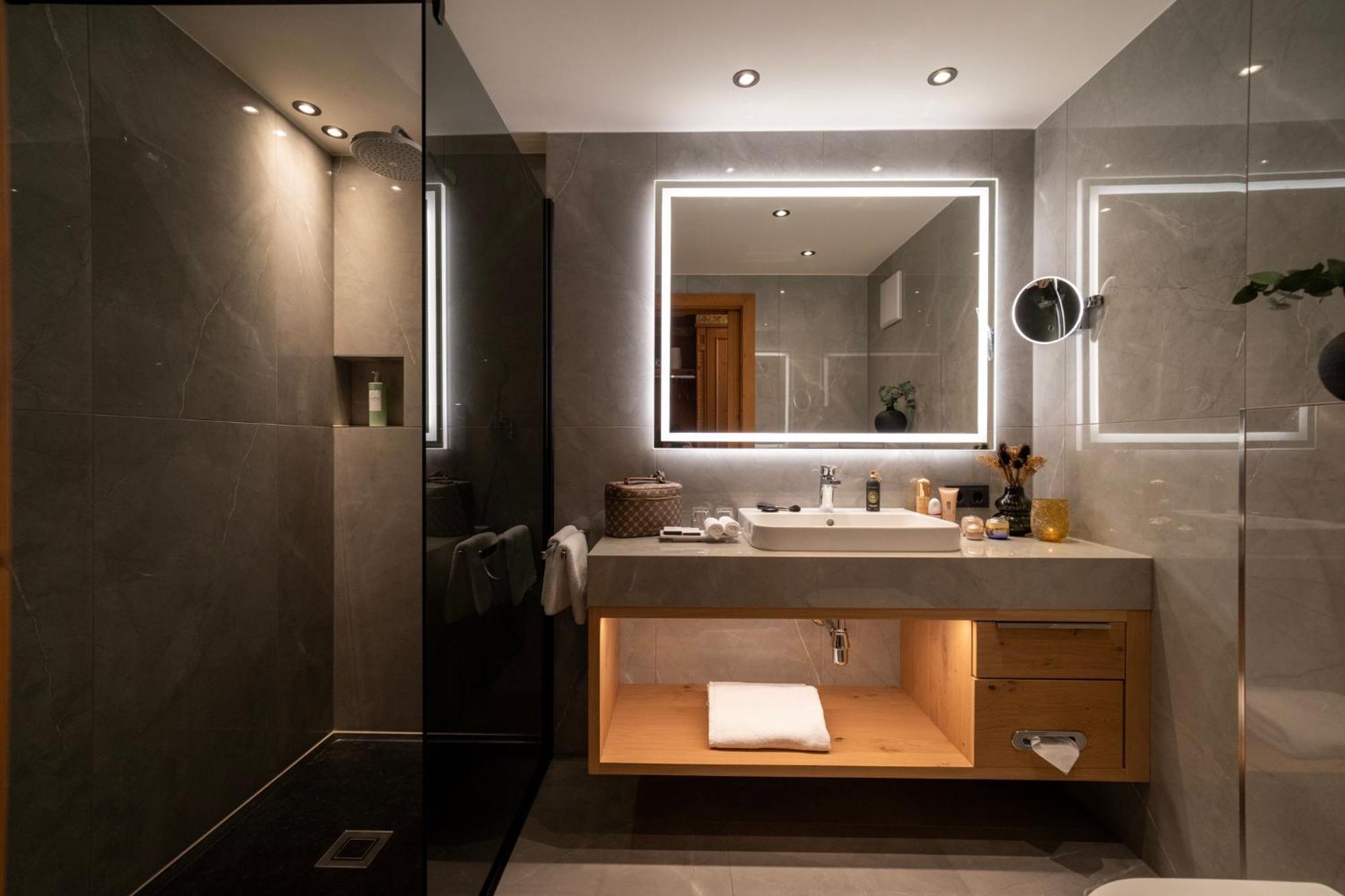 Boutique Hotel Montanara Ischgl Buitenkant foto